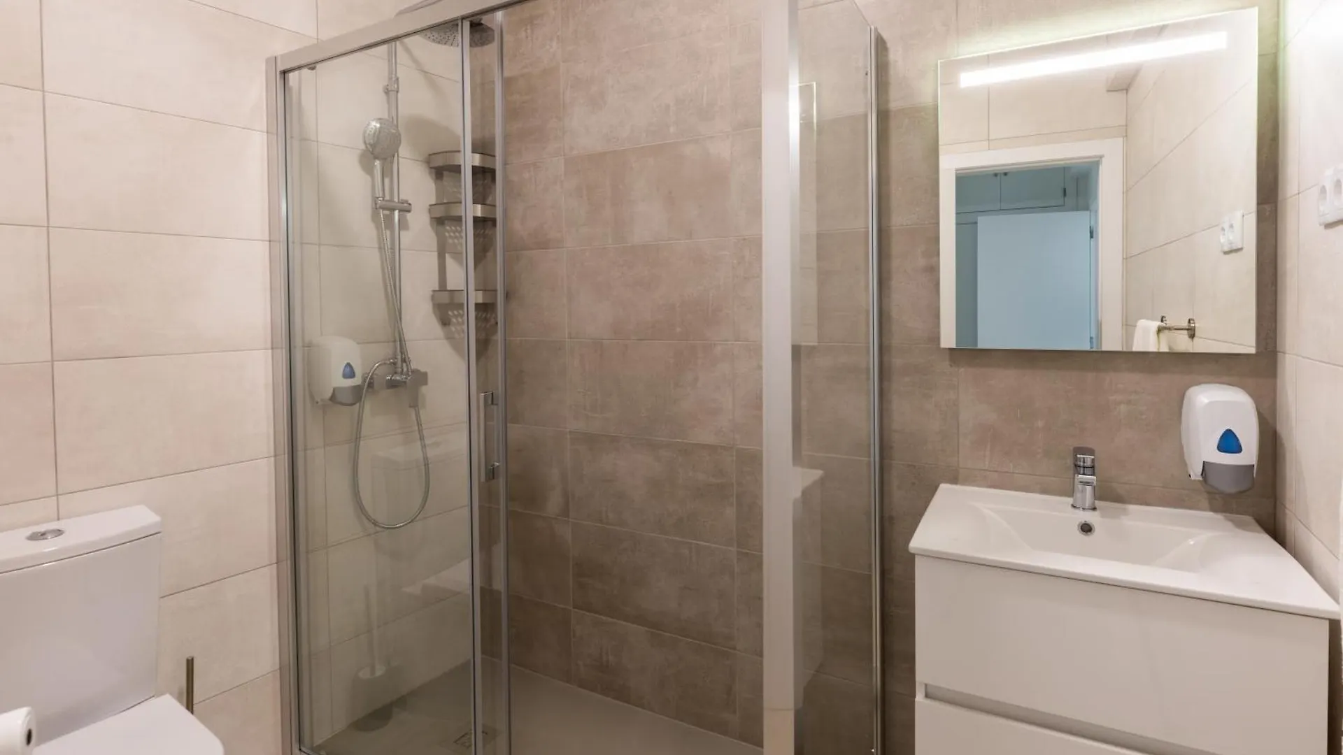 Faro Guest Apartments 0*,
