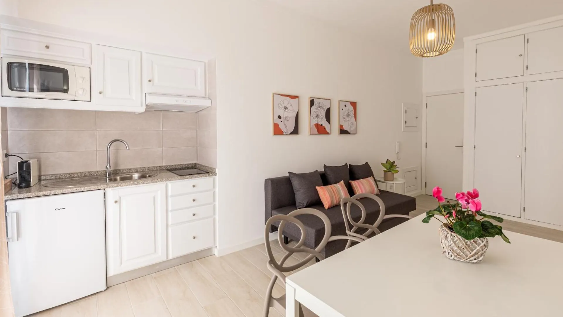 Faro Guest Apartments